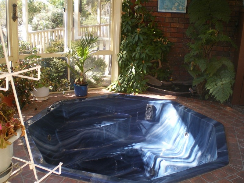 31 Tulong Ave, Cooma NSW 2630