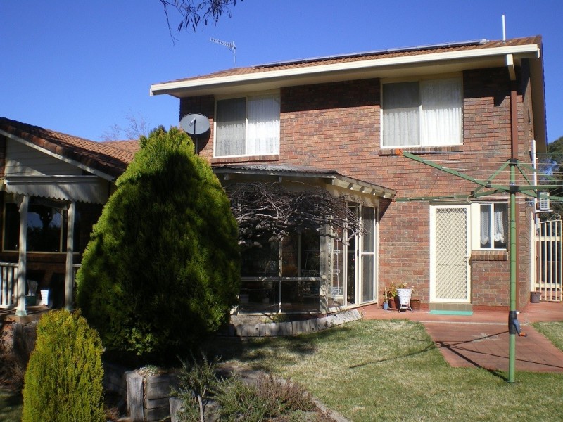 31 Tulong Ave, Cooma NSW 2630