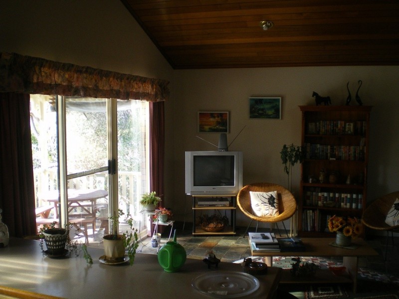 31 Tulong Ave, Cooma NSW 2630