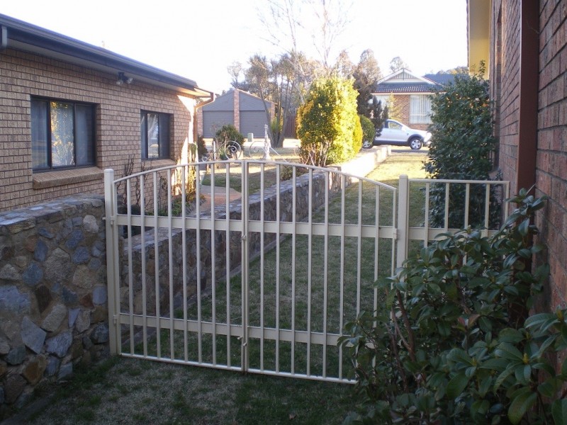 31 Tulong Ave, Cooma NSW 2630