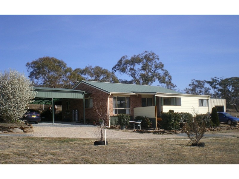 36 Scotts Rd, Cooma NSW 2630