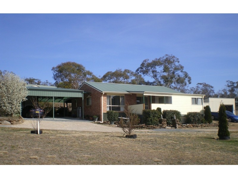 36 Scotts Rd, Cooma NSW 2630