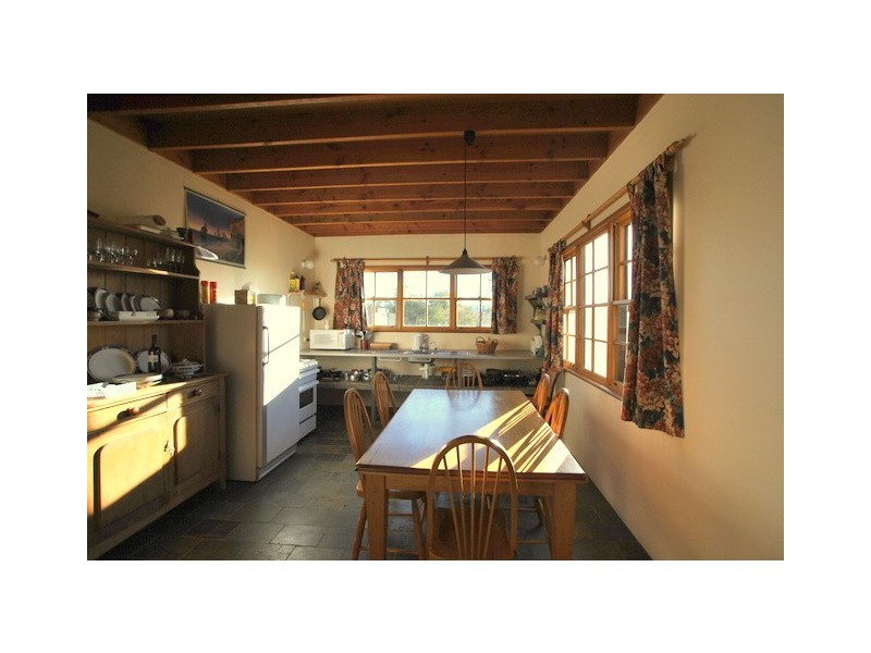8 Blomfield St., Dalgety NSW 2628