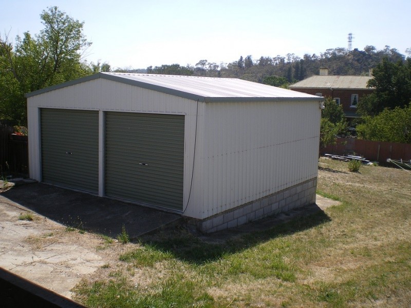 52 Hill St, Cooma NSW 2630