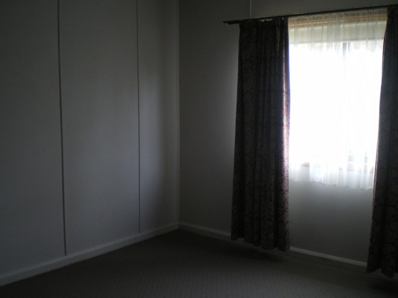 39 creek St, Cooma NSW 2630