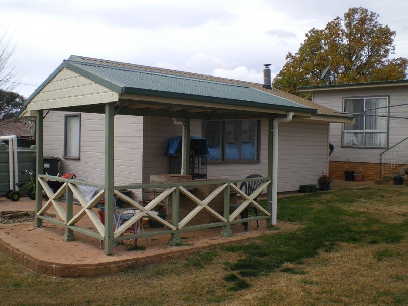 7 Yareen Rd, Cooma NSW 2630