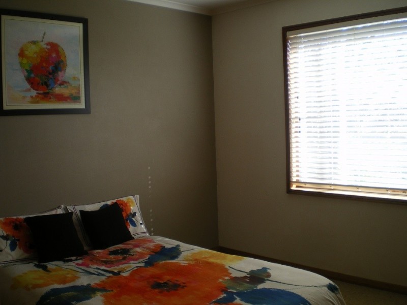 12 Woolalla St, Cooma NSW 2630