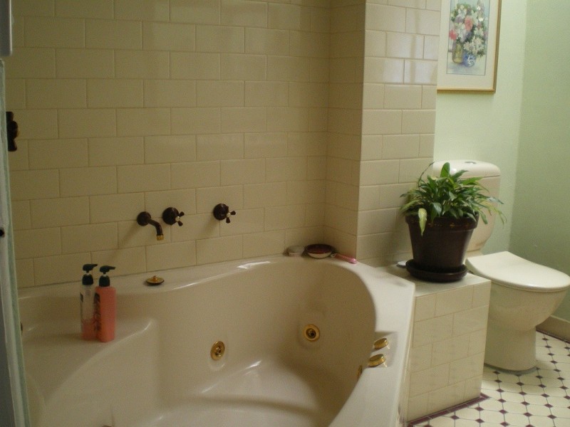 34 Culey Ave, Cooma NSW 2630