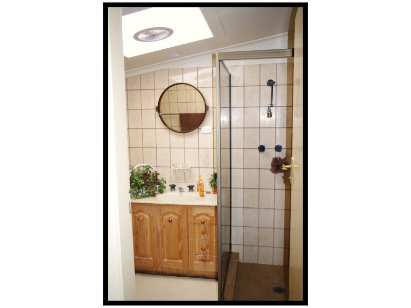 95 Church Rd, Cooma NSW 2630