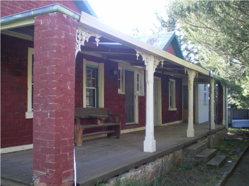 16 Florence St, Berridale NSW 2628