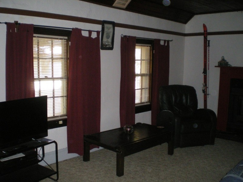 16 Florence St, Berridale NSW 2628