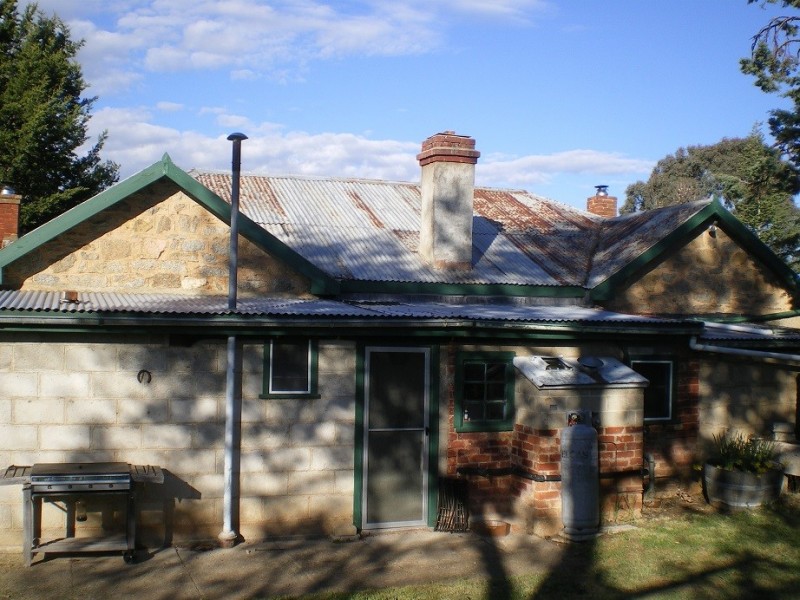 16 Florence St, Berridale NSW 2628