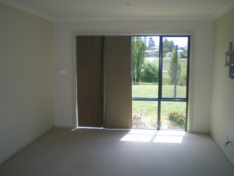 1 Banksia Lane, Cooma NSW 2630