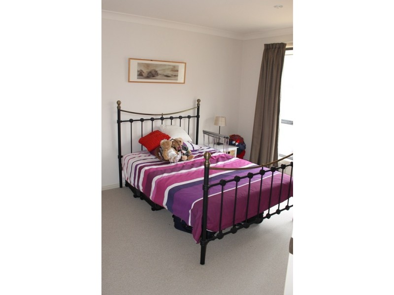 1 Banksia Lane, Cooma NSW 2630