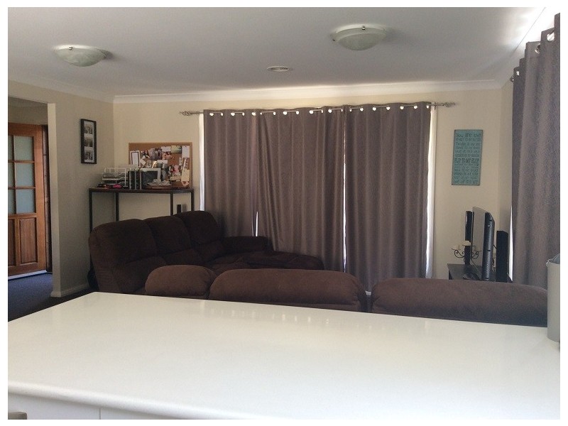 2 Thurrong St, Cooma NSW 2630