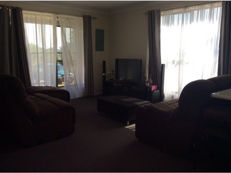 2 Thurrong St, Cooma NSW 2630