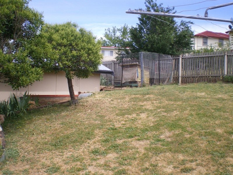 13 Harris St, Cooma NSW 2630