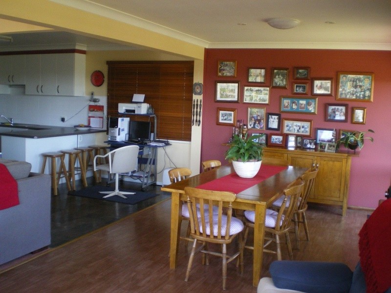 9 Blairgowrie Ave, Cooma NSW 2630