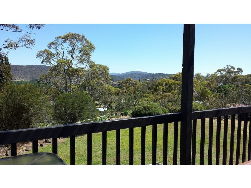 9 Blairgowrie Ave, Cooma NSW 2630