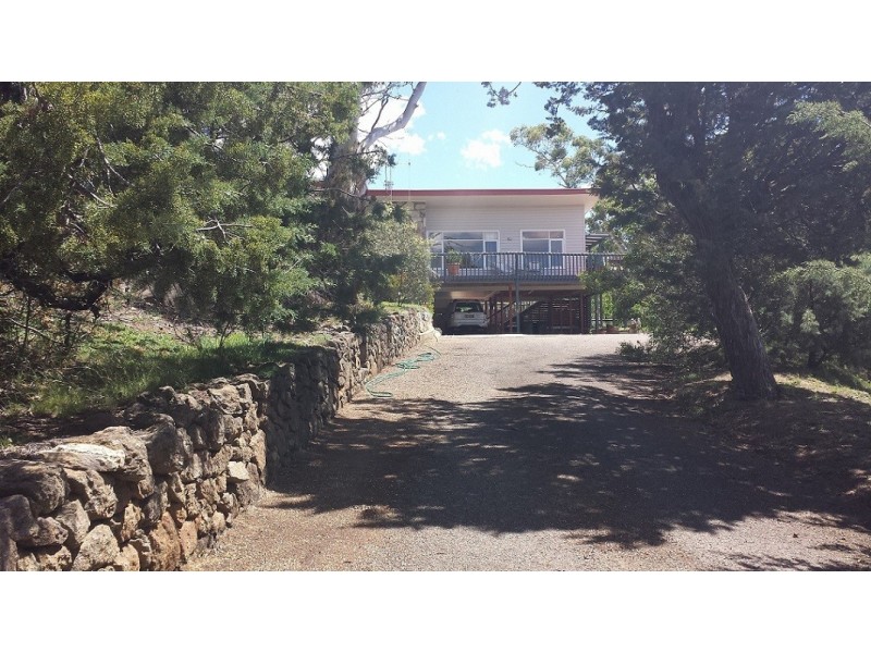 9 Blairgowrie Ave, Cooma NSW 2630