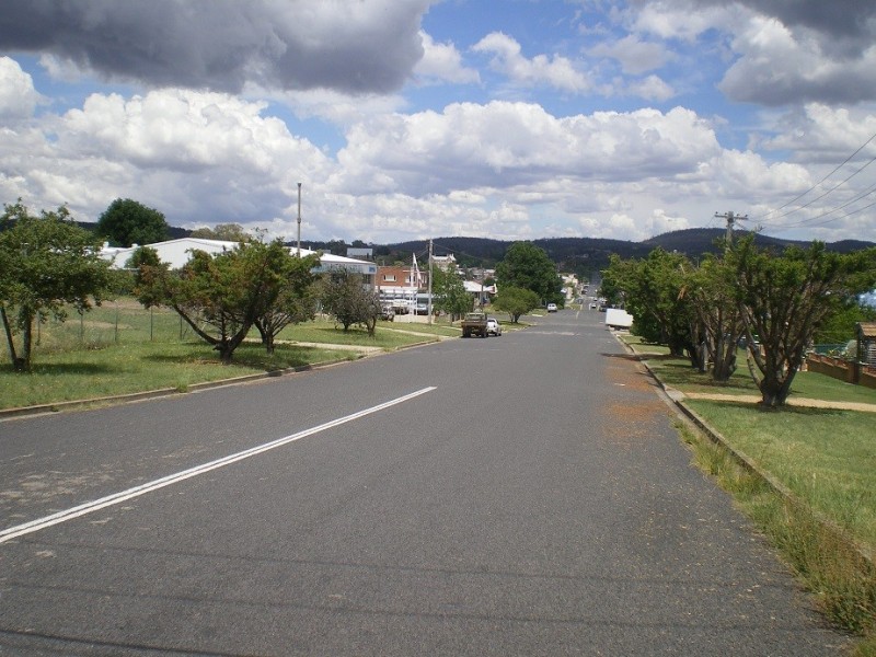 7 Hilton St, Cooma NSW 2630