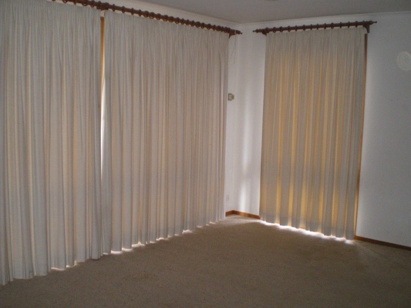 2 Maneroo Place, Cooma NSW 2630