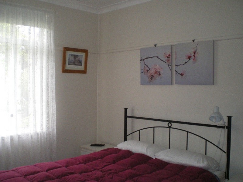 8 Norman Dykes Ave, Cooma NSW 2630