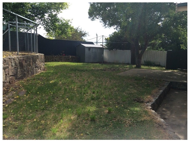 4 Amaroo street, Cooma NSW 2630