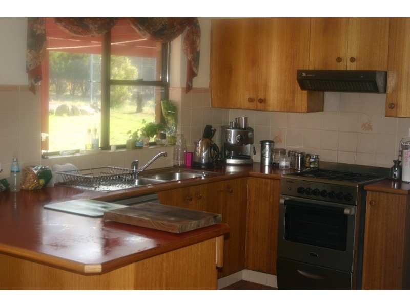 16 Alira Lane, Cooma NSW 2630