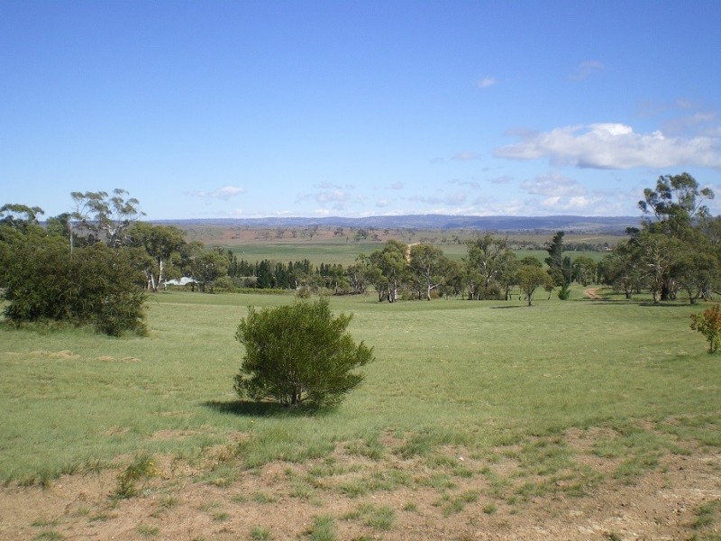 10 Old Mill Road, Cooma NSW 2630