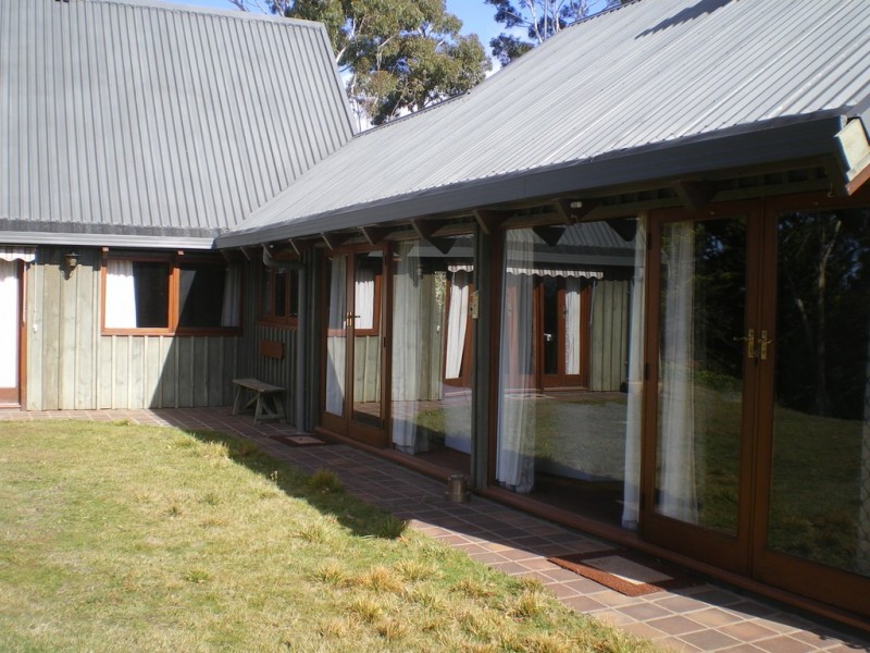 2 Clancy st, Old Adaminaby NSW 2629