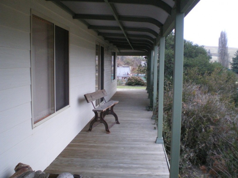 82 Baron St, Cooma NSW 2630