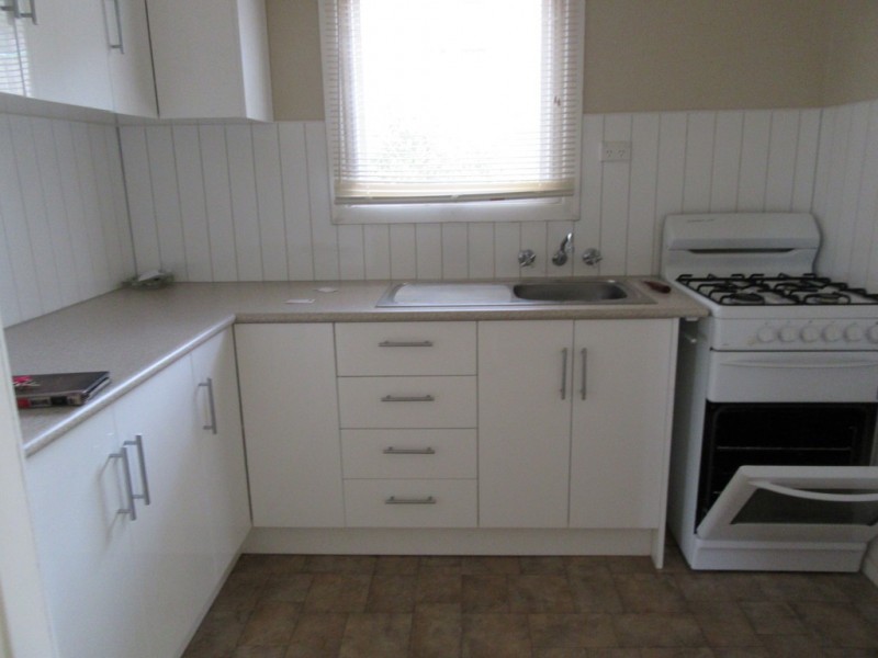 6 Hilton st, Cooma NSW 2630