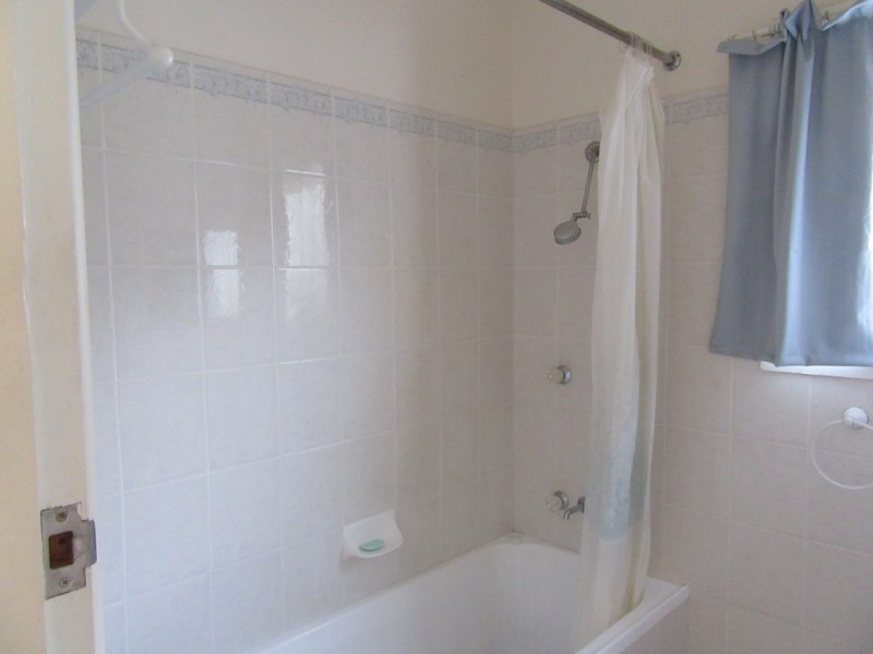 6 Hilton st, Cooma NSW 2630