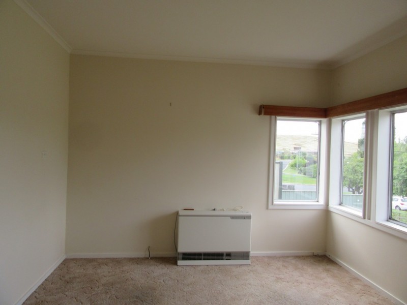 6 Hilton st, Cooma NSW 2630