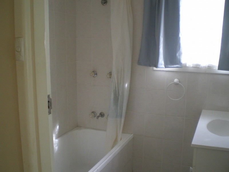 6 Hilton st, Cooma NSW 2630