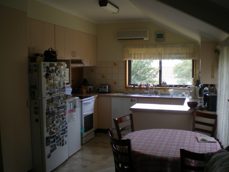 19 jerrang ave, Cooma NSW 2630