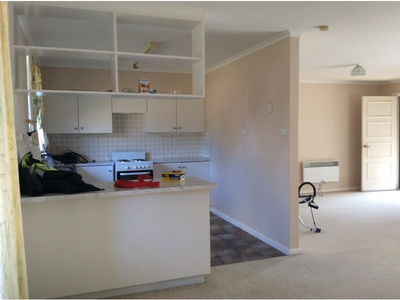 4 Woolalla st, Cooma NSW 2630