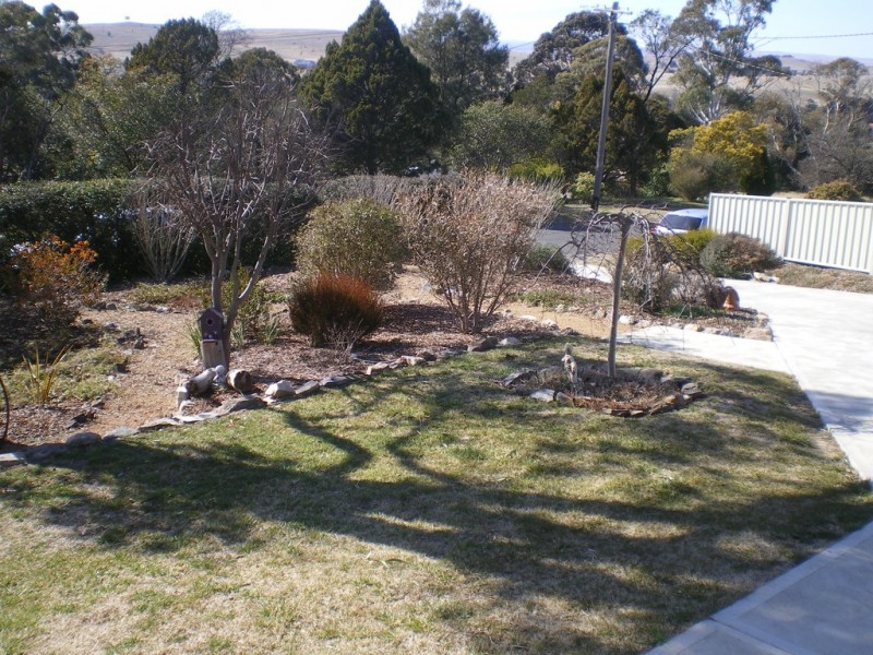 5 maneroo pl, Cooma NSW 2630