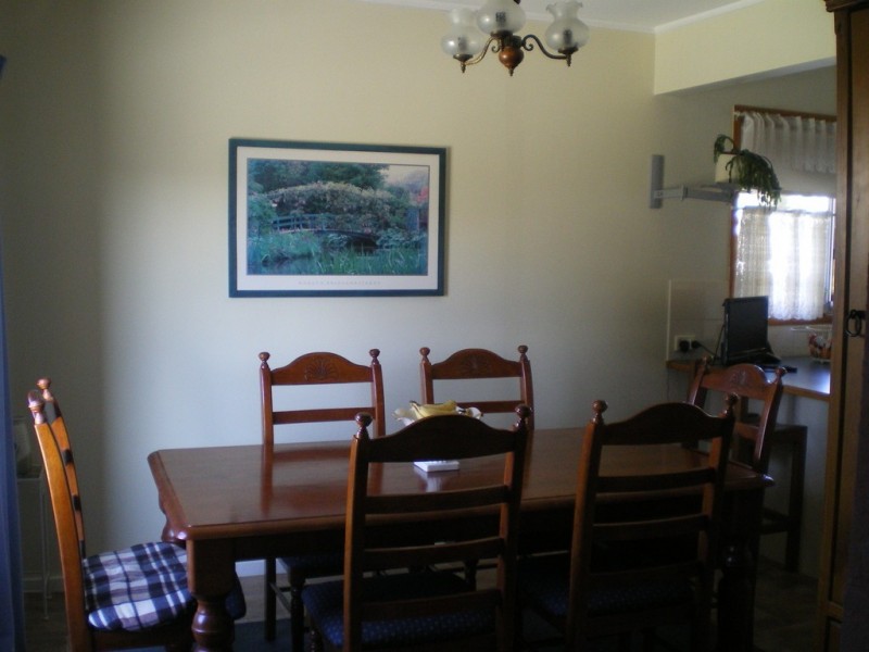 5 maneroo pl, Cooma NSW 2630