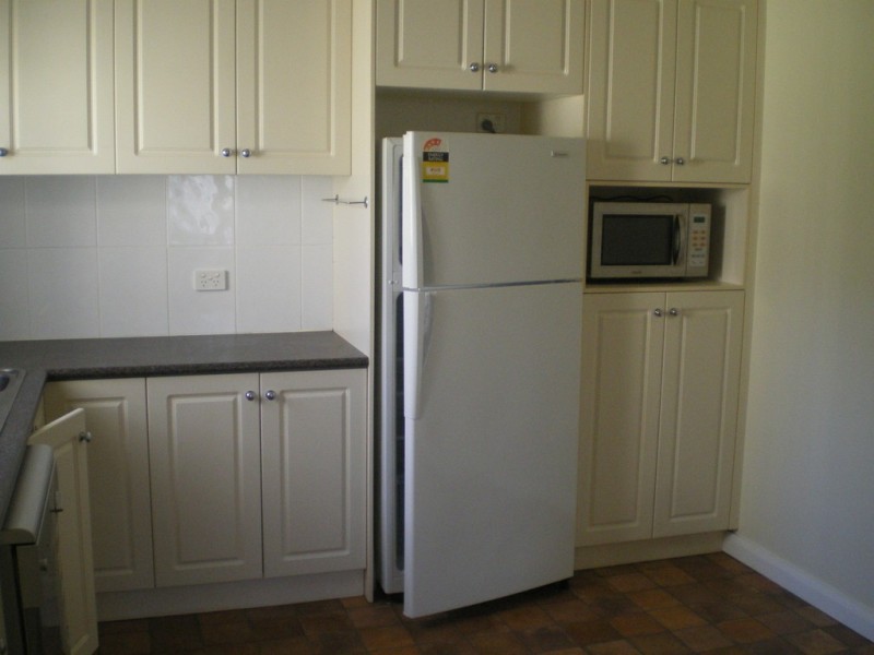 11 Mulach St, Cooma NSW 2630