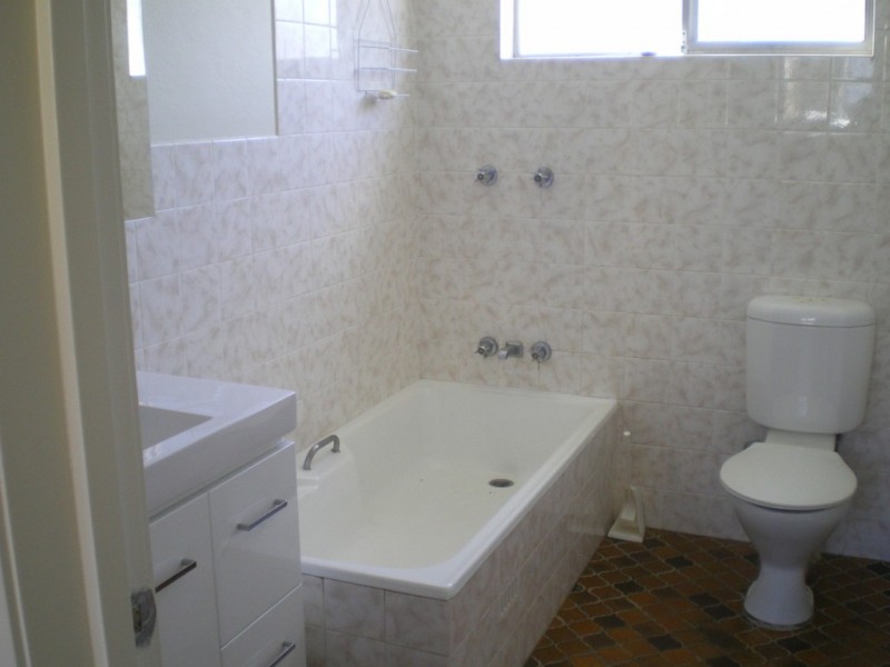 11 Mulach St, Cooma NSW 2630