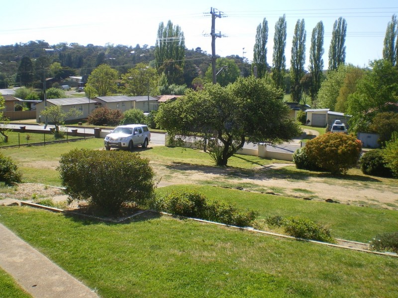 11 Mulach St, Cooma NSW 2630