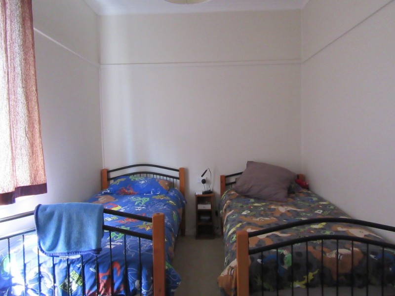 18 Sellar ST, Cooma NSW 2630