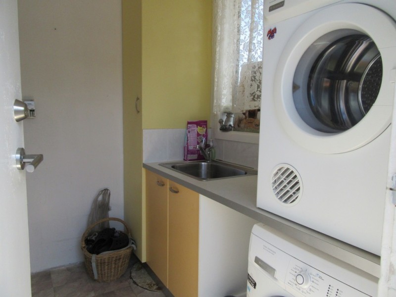 18 Sellar ST, Cooma NSW 2630