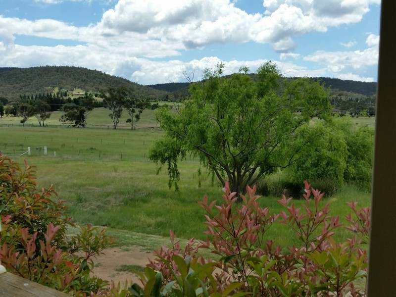 36 Scotts Rd, Cooma NSW 2630