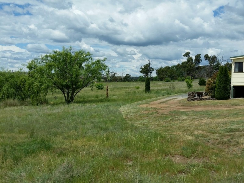 36 Scotts Rd, Cooma NSW 2630