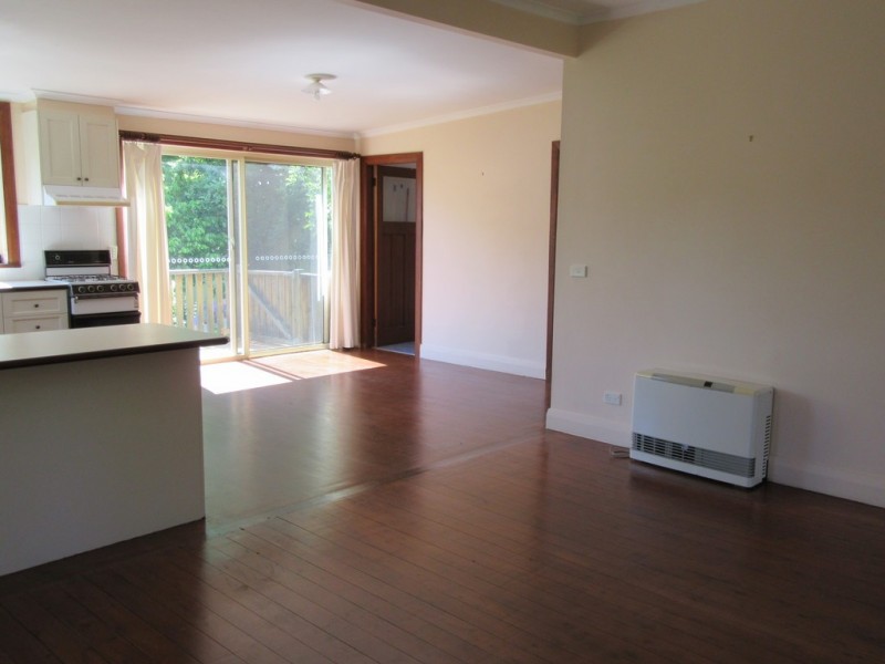 88 Bombala St, Cooma NSW 2630