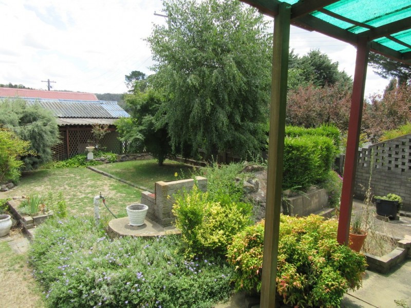 5 Mawson St, Cooma NSW 2630