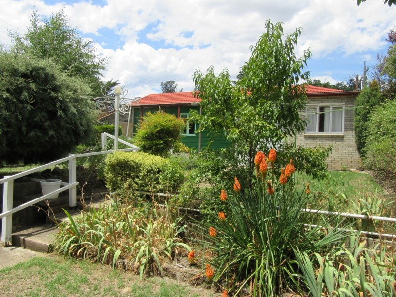 5 Mawson St, Cooma NSW 2630